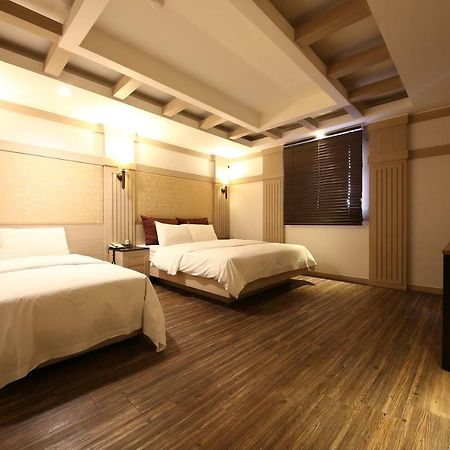 Hotel Valentine Kvangmjong Kültér fotó