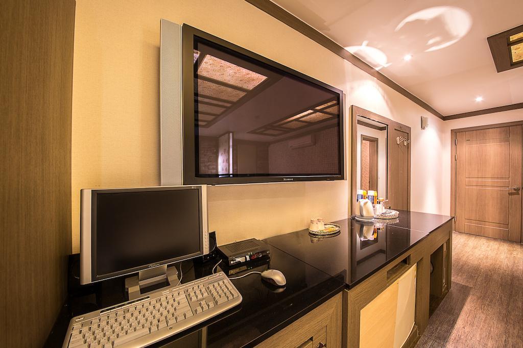 Hotel Valentine Kvangmjong Kültér fotó