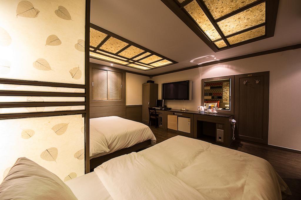 Hotel Valentine Kvangmjong Kültér fotó