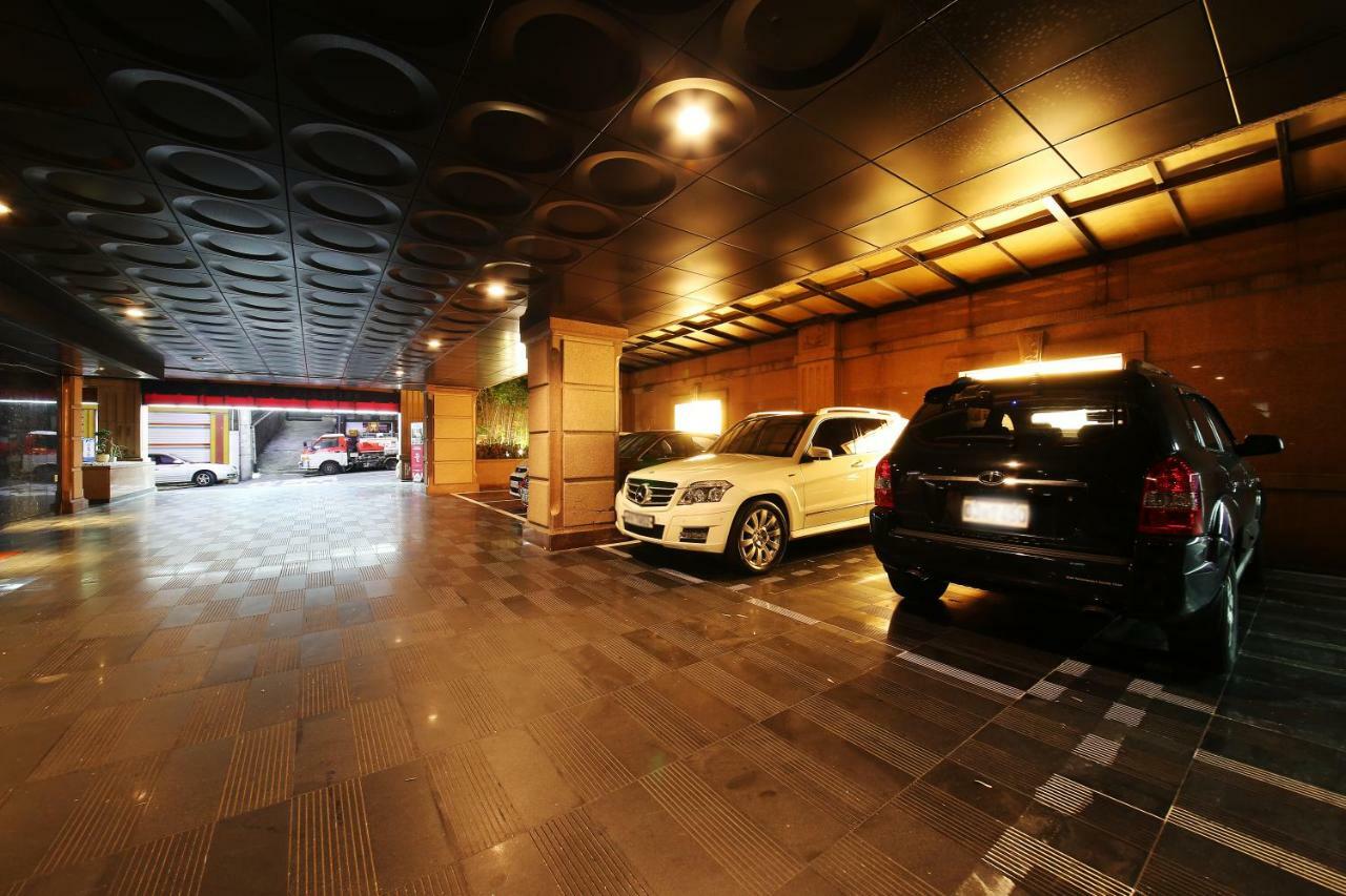 Hotel Valentine Kvangmjong Kültér fotó