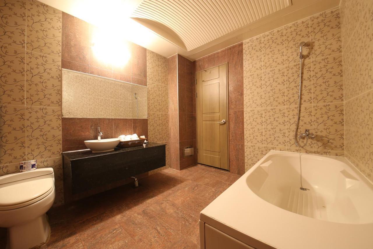 Hotel Valentine Kvangmjong Kültér fotó